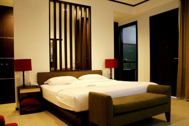 Rumah Nenek Hotel And Restaurant Padang  Værelse billede